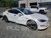 2021 Tesla Model S фото