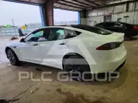 2021 Tesla Model S фото