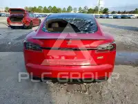 2021 Tesla Model S фото