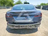 2021 Tesla Model S фото