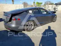 2021 Tesla Model S photo