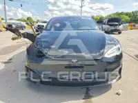 2021 Tesla Model S photo