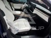 2021 Tesla Model S фото