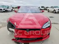 2021 Tesla Model S фото