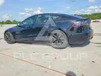 2021 Tesla Model S photo