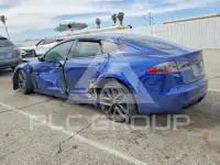 2021 Tesla Model S фото