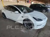 2021 Tesla Model 3 фото