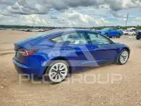 2021 Tesla Model 3 фото