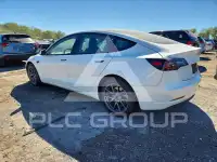 2021 Tesla Model 3 фото