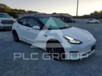 2021 Tesla Model 3 фото