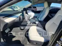 2021 Tesla Model 3 photo