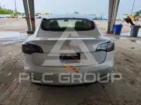 2021 Tesla Model 3 фото