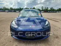 2021 Tesla Model 3 фото