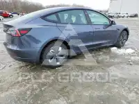 2021 Tesla Model 3 photo