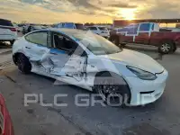2021 Tesla Model 3 фото