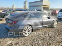 2021 Tesla Model 3 фото