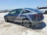 2021 Tesla Model 3 фото