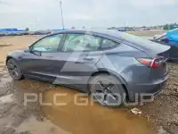 2021 Tesla Model 3 фото