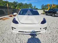 2021 Tesla Model 3 фото