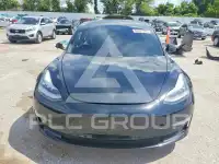 2021 Tesla Model 3 photo