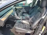 2021 Tesla Model 3 фото