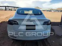2021 Tesla Model 3 фото