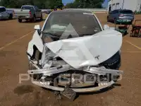 2021 Tesla Model 3 фото