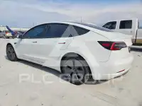 2021 Tesla Model 3 фото