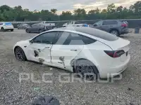 2021 Tesla Model 3 фото