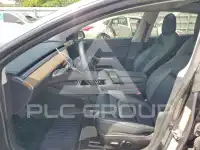 2021 Tesla Model 3 фото