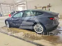 2021 Tesla Model 3 фото
