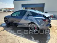 2021 Tesla Model 3 фото