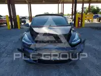 2021 Tesla Model 3 фото