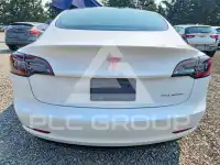 2021 Tesla Model 3 фото