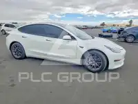 2021 Tesla Model 3 photo