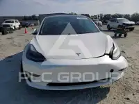 2021 Tesla Model 3 photo
