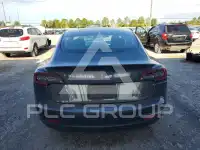 2021 Tesla Model 3 фото