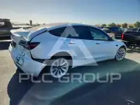 2021 Tesla Model 3 фото