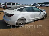 2021 Tesla Model 3 фото