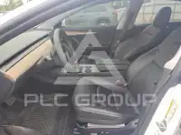 2021 Tesla Model 3 фото