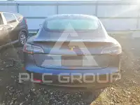 2021 Tesla Model 3 фото