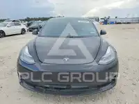 2021 Tesla Model 3 photo