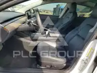 2021 Tesla Model 3 фото