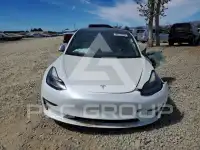 2021 Tesla Model 3 фото