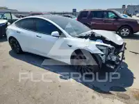 2021 Tesla Model 3 фото