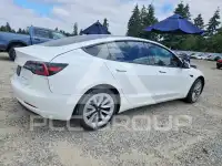 2021 Tesla Model 3 фото