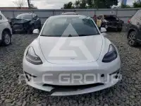 2021 Tesla Model 3 фото