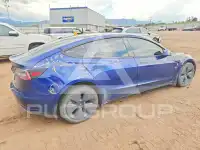 2021 Tesla Model 3 фото