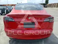 2021 Tesla Model 3 фото