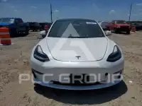 2021 Tesla Model 3 фото